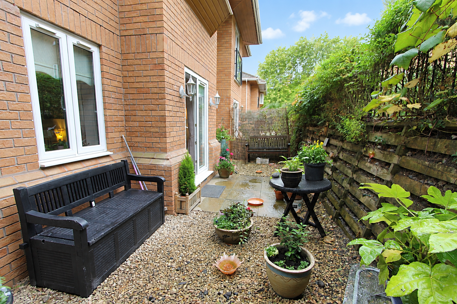 Oldnall Road, Kidderminster